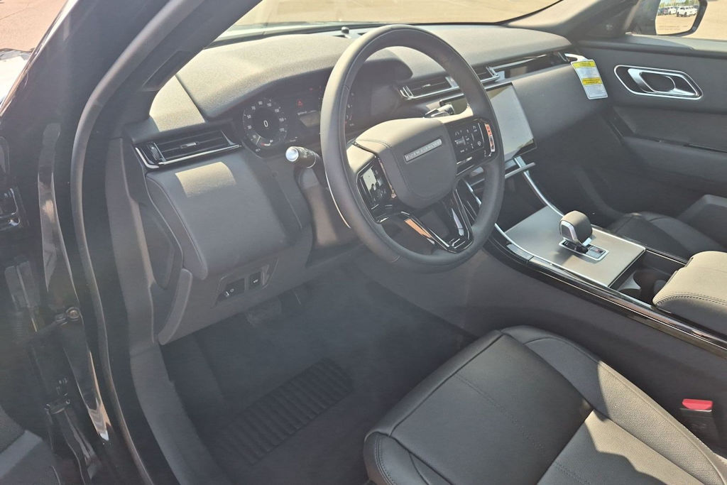 Thumbnail: 2026 Land Rover Range Rover Velar - 2