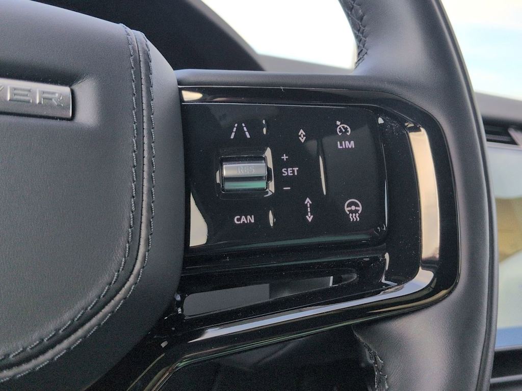 Thumbnail: 2026 Land Rover Range Rover Velar - 14