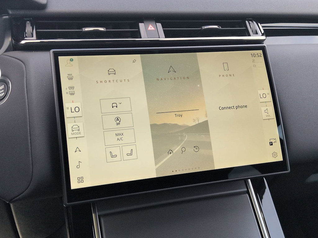 Thumbnail: 2026 Land Rover Range Rover Velar - 32