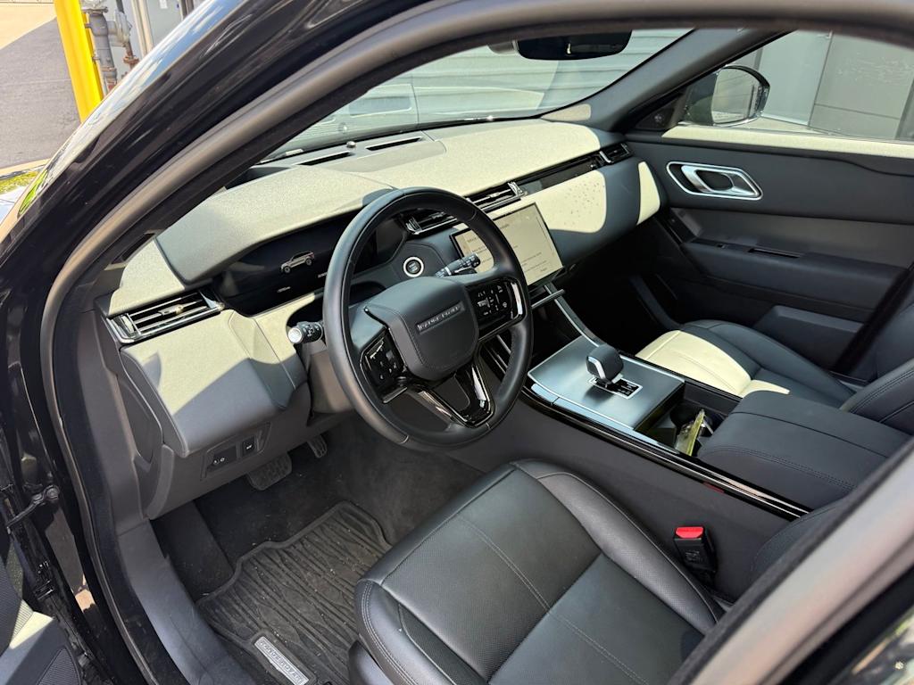 Thumbnail: 2026 Land Rover Range Rover Velar - 2