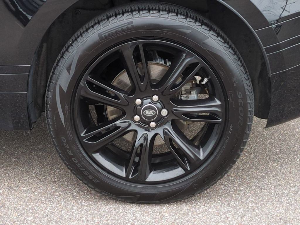 Thumbnail: 2020 Land Rover Range Rover Velar - 7