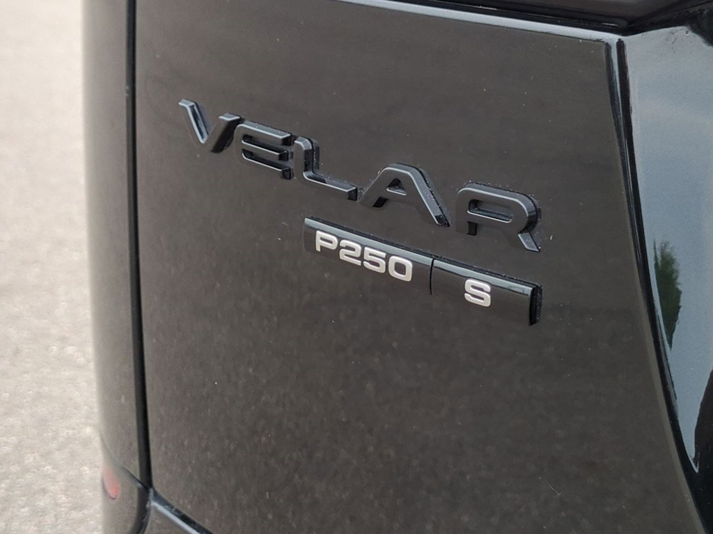 Thumbnail: 2020 Land Rover Range Rover Velar - 23