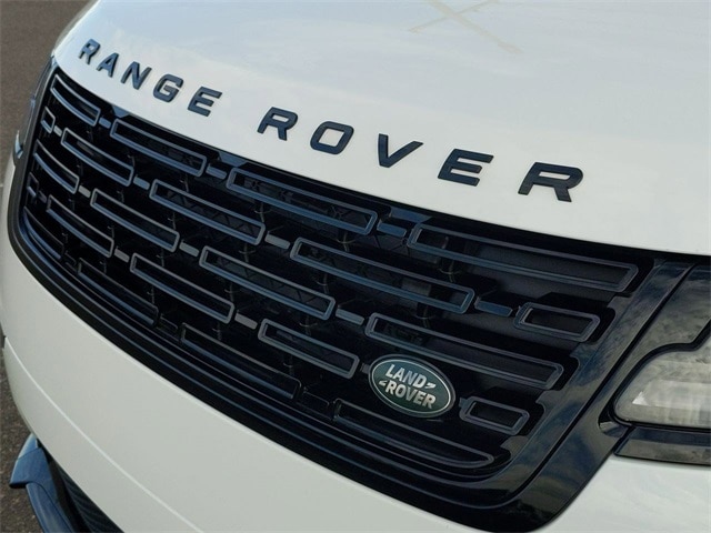 2024 Land Rover Range Rover Velar Dynamic SE 21