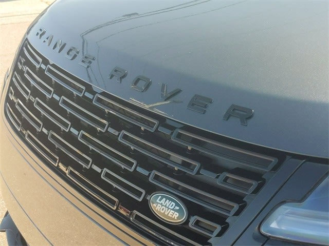 2024 Land Rover Range Rover Velar Dynamic SE 21