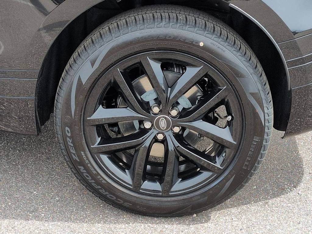 Thumbnail: 2026 Land Rover Range Rover Velar - 7