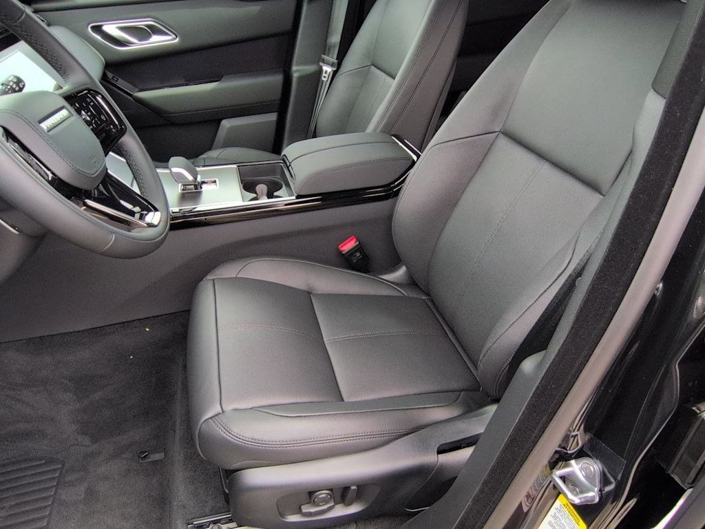 Thumbnail: 2026 Land Rover Range Rover Velar - 10