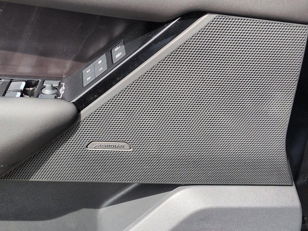 Thumbnail: 2026 Land Rover Range Rover Velar - 35