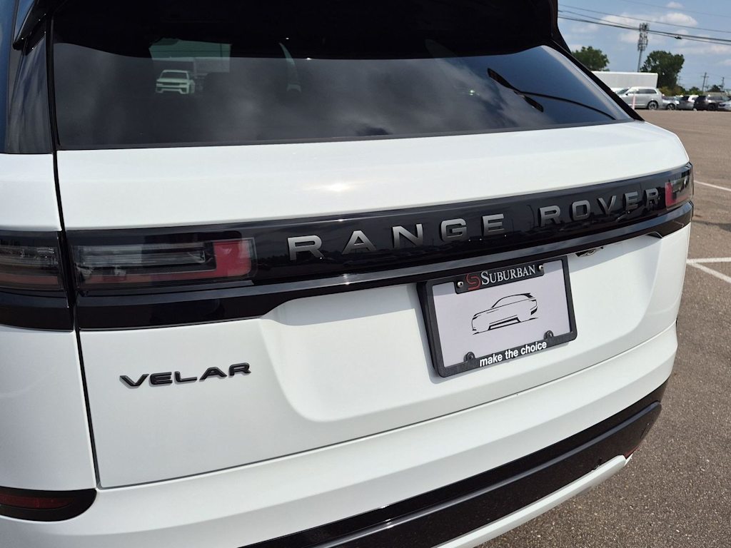 Thumbnail: 2026 Land Rover Range Rover Velar - 25