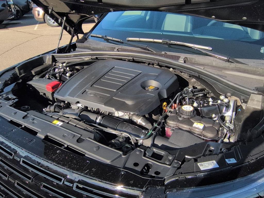 Thumbnail: 2026 Land Rover Range Rover Velar - 9