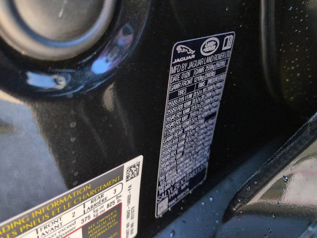 Thumbnail: 2026 Land Rover Range Rover Velar - 18