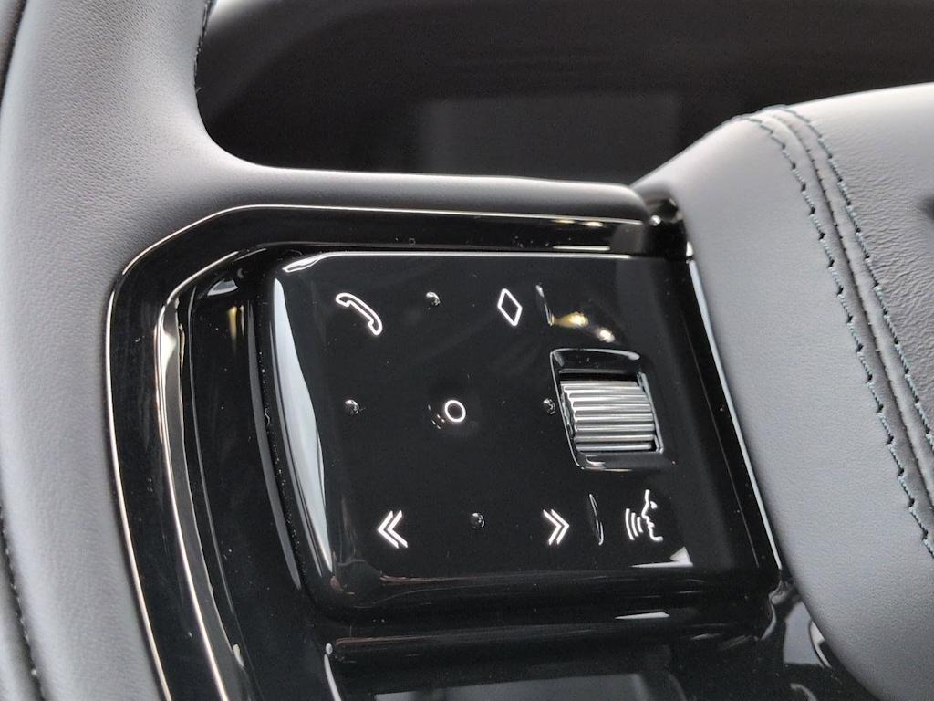 Thumbnail: 2026 Land Rover Range Rover Velar - 29