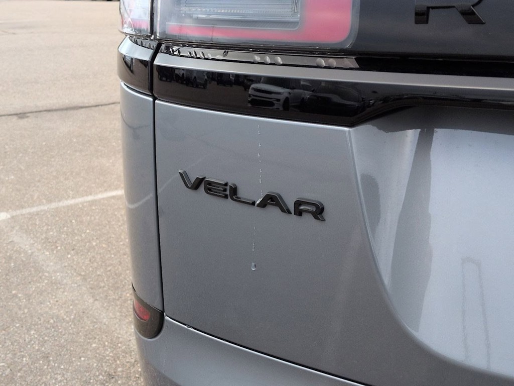 Thumbnail: 2026 Land Rover Range Rover Velar - 24