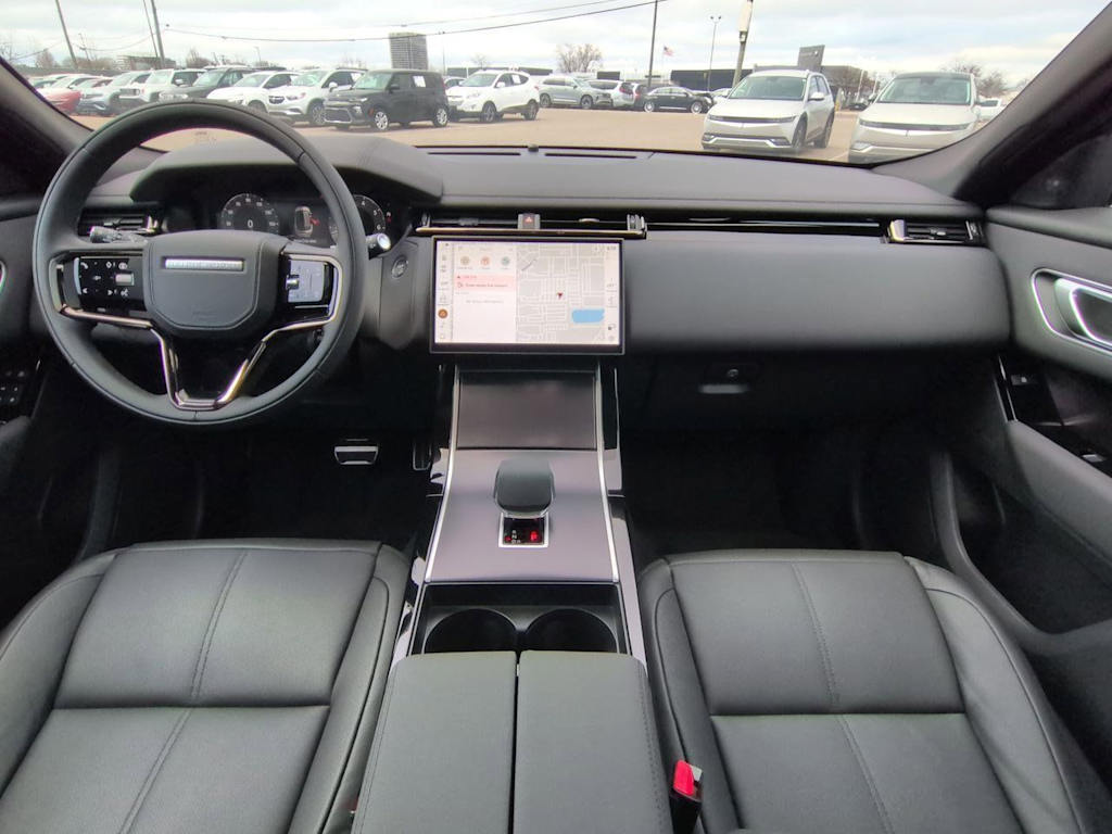 Thumbnail: 2026 Land Rover Range Rover Velar - 10