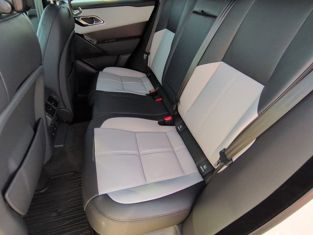 Thumbnail: 2026 Land Rover Range Rover Velar - 26