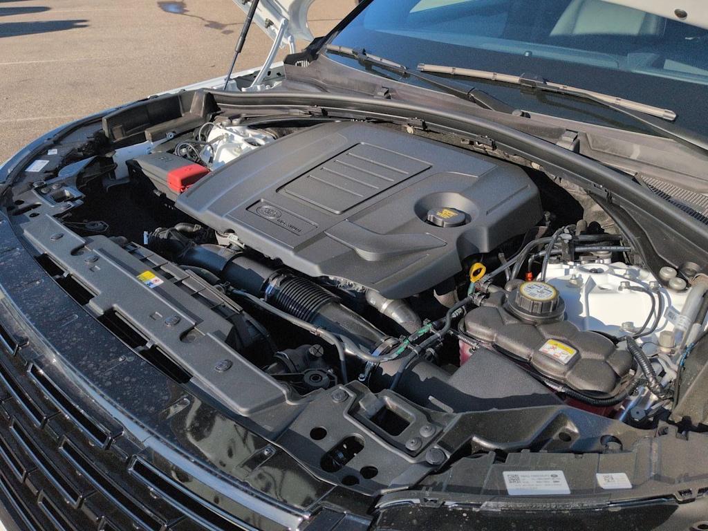 Thumbnail: 2026 Land Rover Range Rover Velar - 9