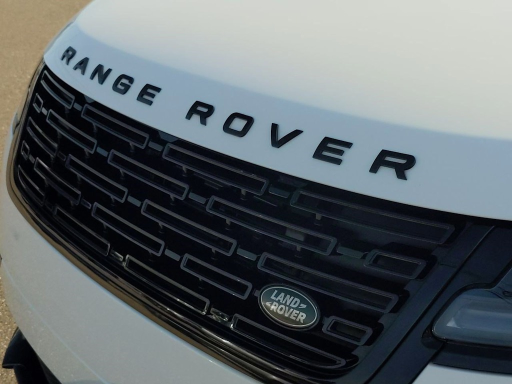 2024 Land Rover Range Rover Velar Dynamic SE 7