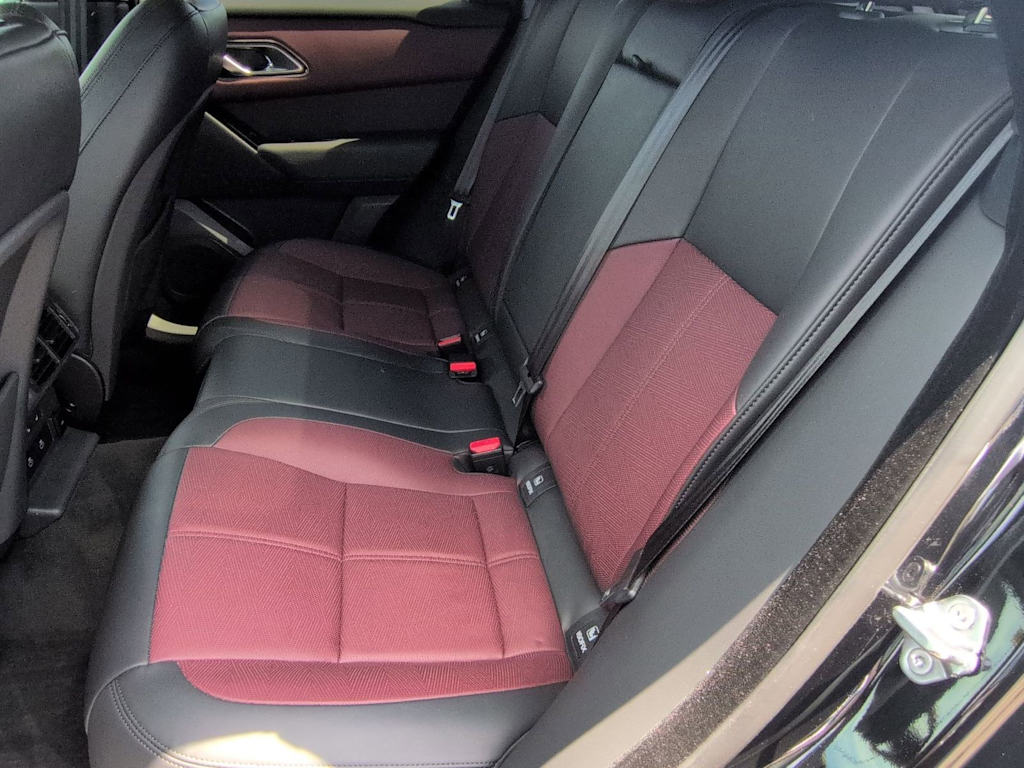 Thumbnail: 2025 Land Rover Range Rover Velar - 27