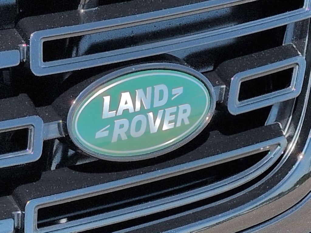 Thumbnail: 2025 Land Rover Range Rover Velar - 24