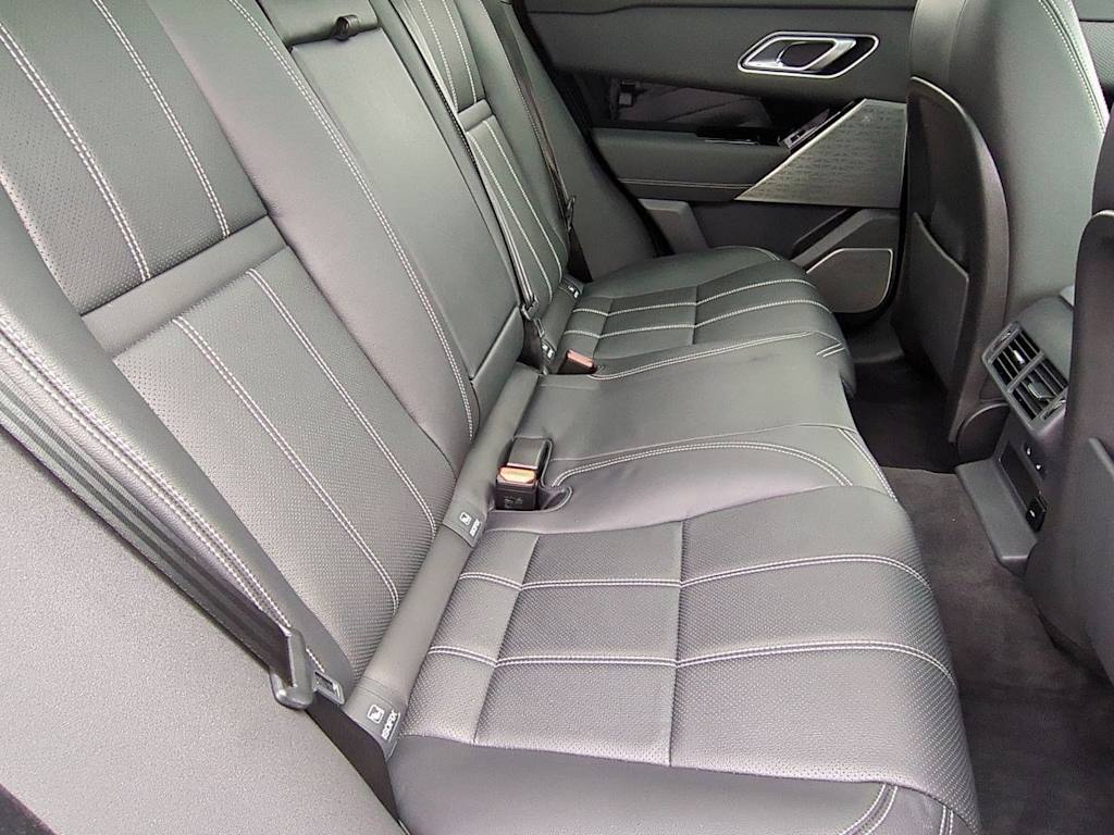 Thumbnail: 2022 Land Rover Range Rover Velar - 30