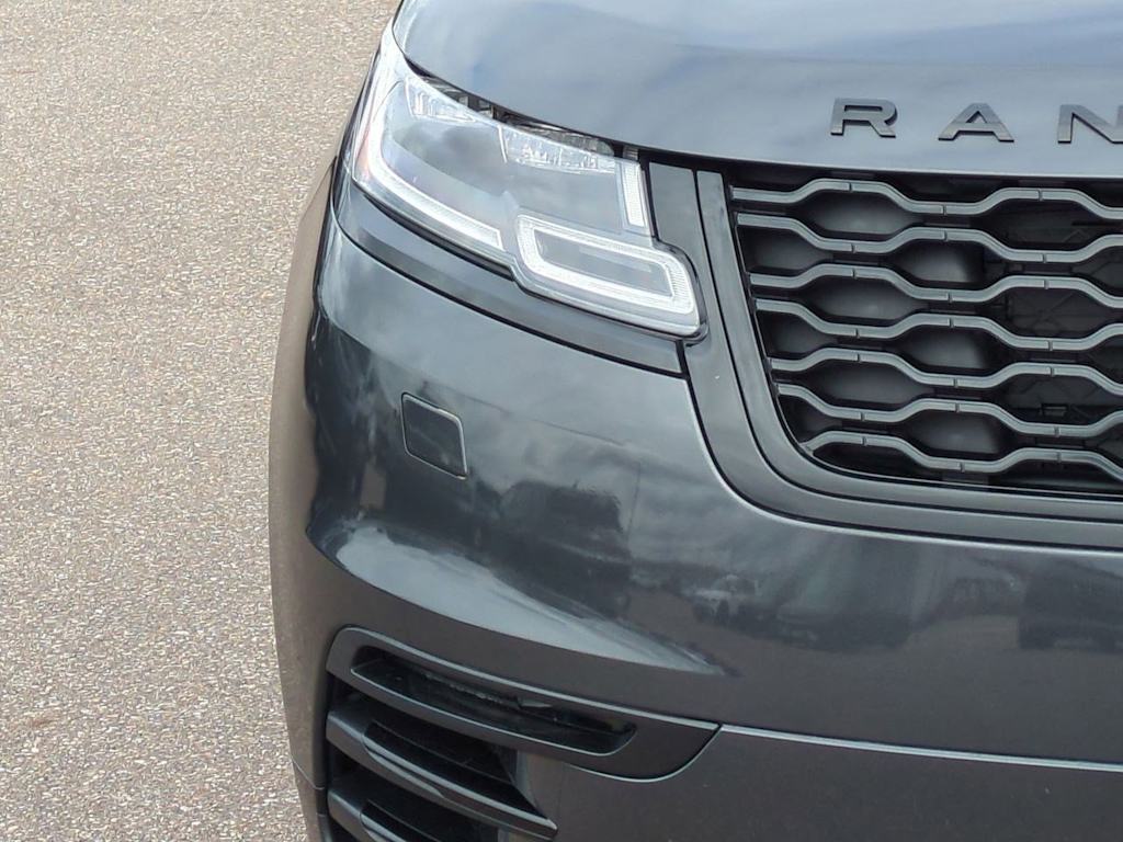 Thumbnail: 2022 Land Rover Range Rover Velar - 7