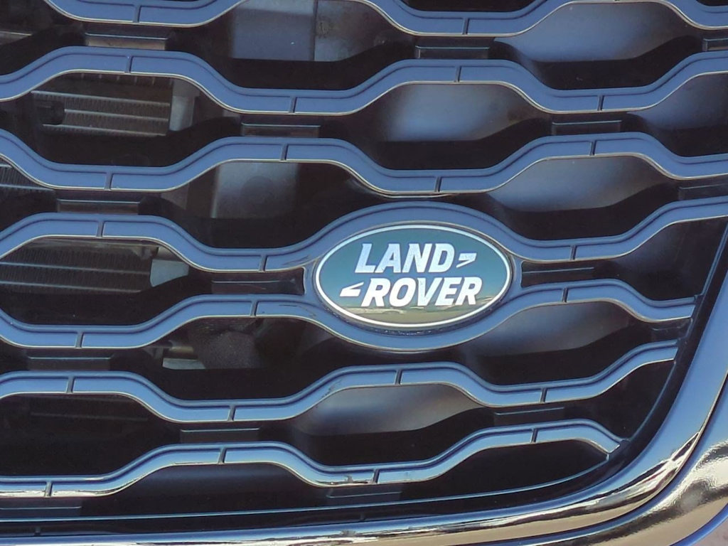 Thumbnail: 2022 Land Rover Range Rover Velar - 7