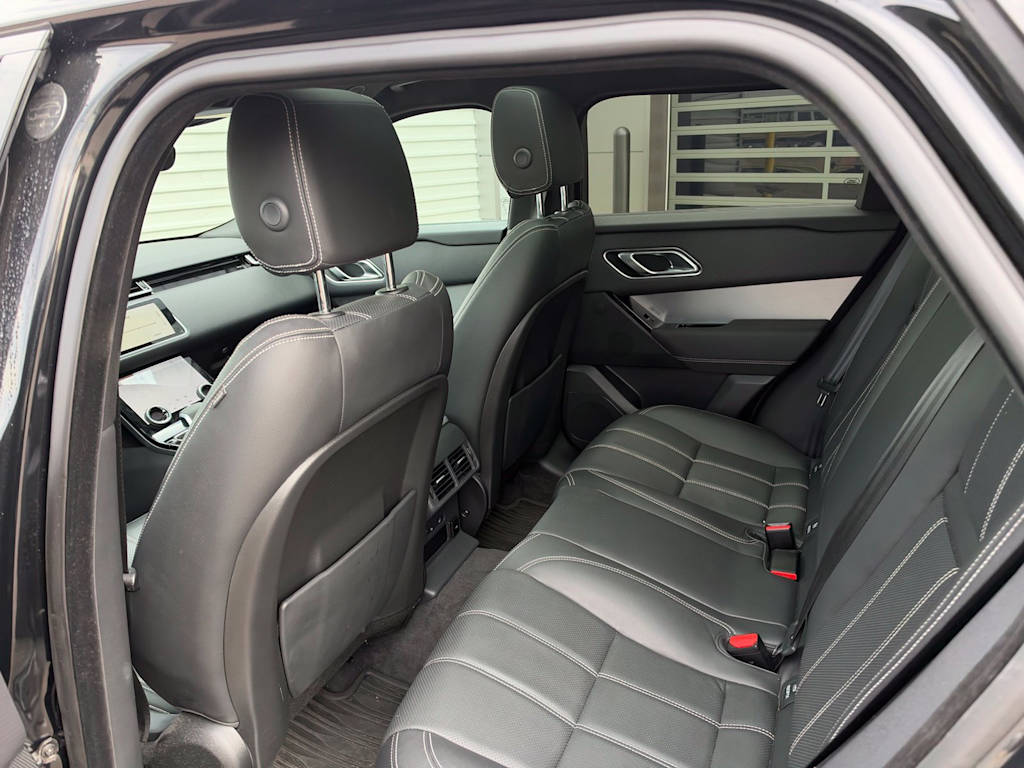 Thumbnail: 2023 Land Rover Range Rover Velar - 7