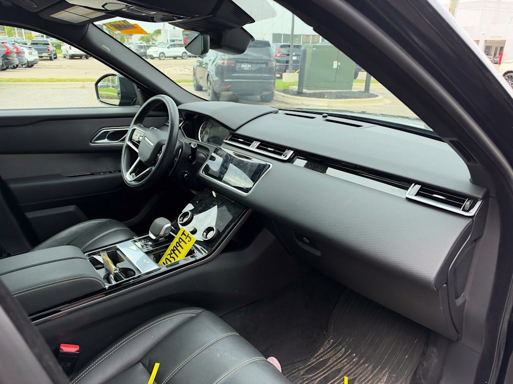 Thumbnail: 2023 Land Rover Range Rover Velar - 8