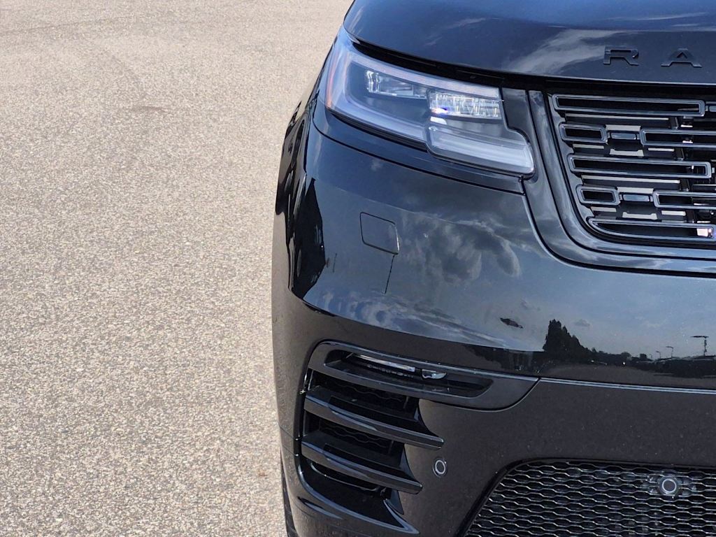Thumbnail: 2026 Land Rover Range Rover Velar - 4