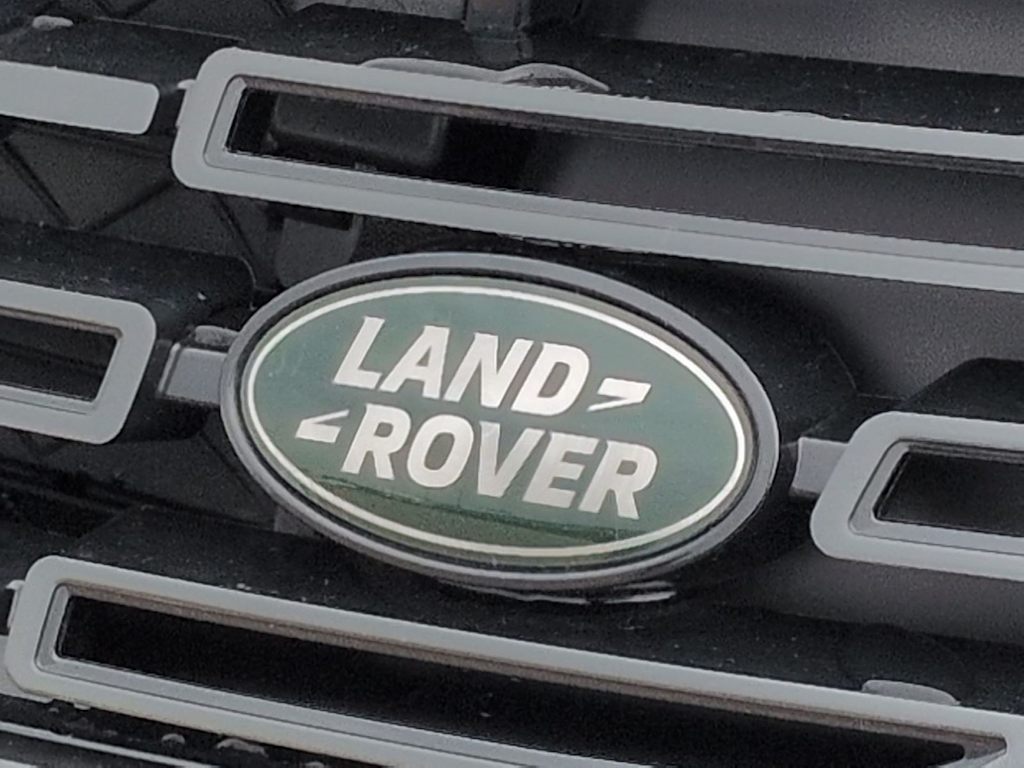 Thumbnail: 2026 Land Rover Range Rover Velar - 6