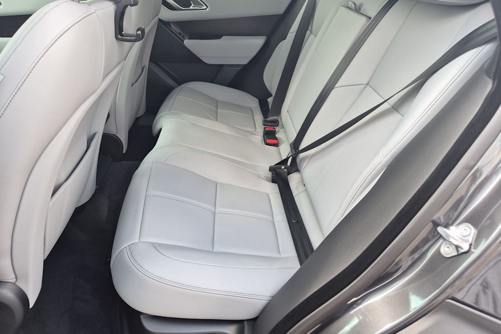 Thumbnail: 2026 Land Rover Range Rover Velar - 27