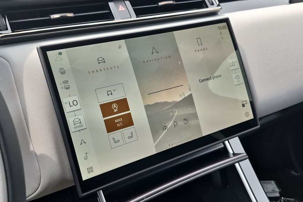 Thumbnail: 2026 Land Rover Range Rover Velar - 14