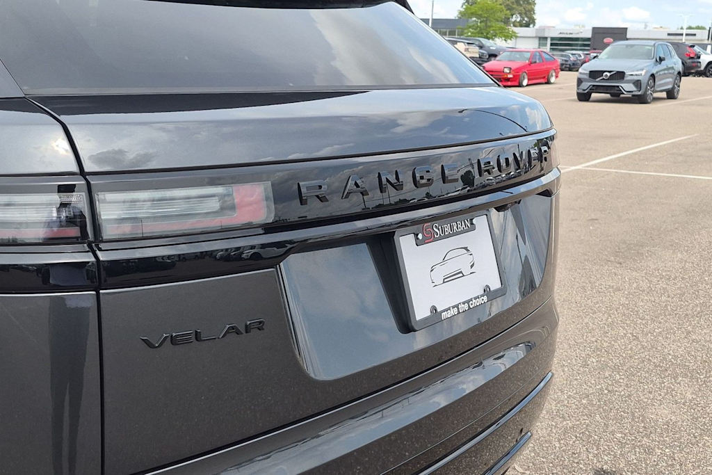 Thumbnail: 2026 Land Rover Range Rover Velar - 6