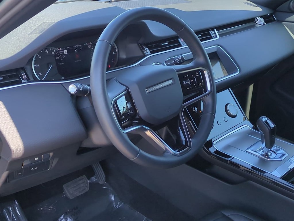 Thumbnail: 2023 Land Rover Range Rover Evoque - 2