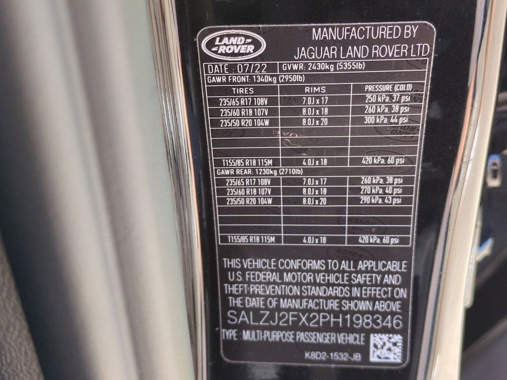 Thumbnail: 2023 Land Rover Range Rover Evoque - 18