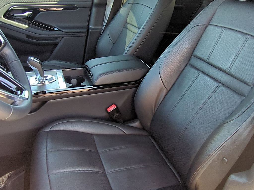 Thumbnail: 2023 Land Rover Range Rover Evoque - 9