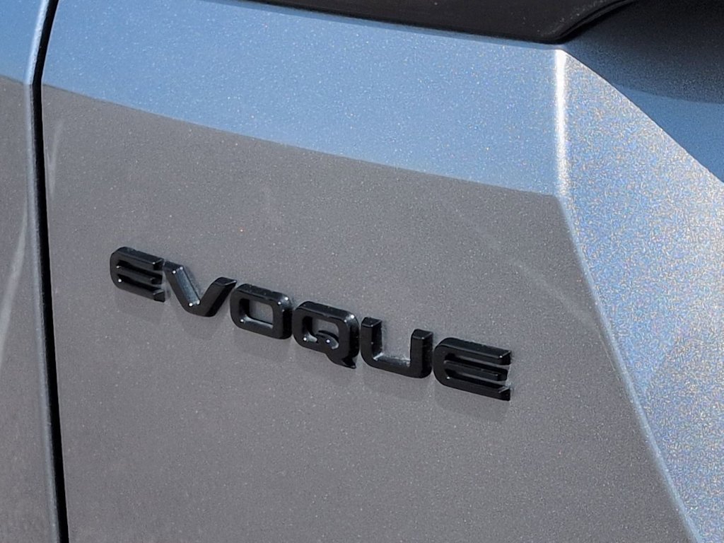 Thumbnail: 2026 Land Rover Range Rover Evoque - 25