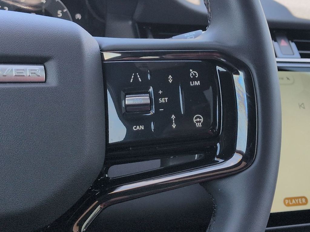 Thumbnail: 2026 Land Rover Range Rover Evoque - 31