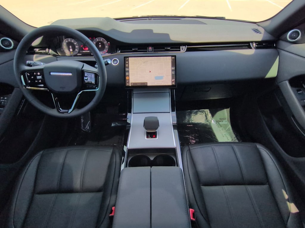 Thumbnail: 2024 Land Rover Range Rover Evoque - 9