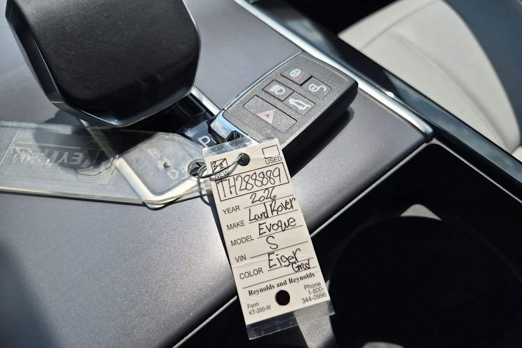 Thumbnail: 2026 Land Rover Range Rover Evoque - 37