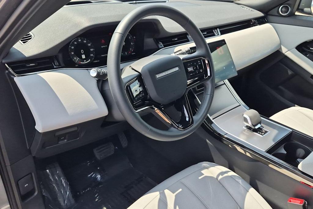 Thumbnail: 2026 Land Rover Range Rover Evoque - 2