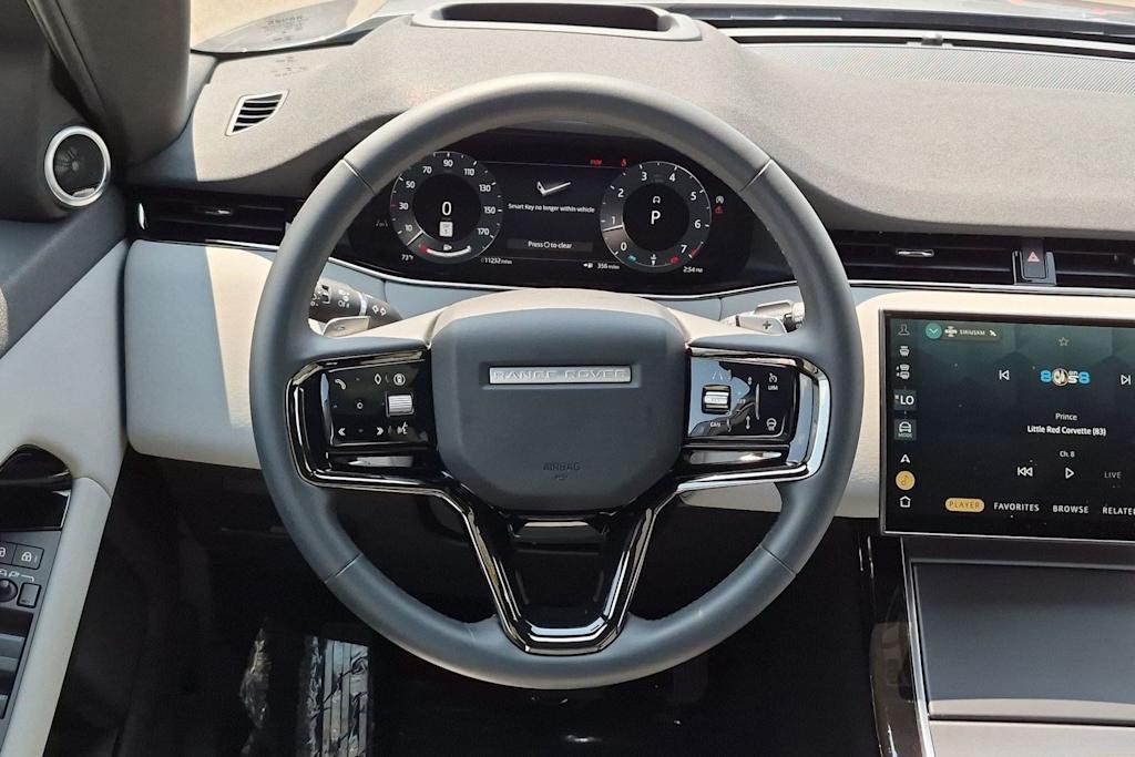 Thumbnail: 2026 Land Rover Range Rover Evoque - 14