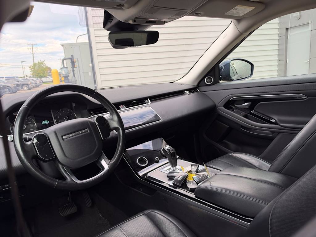 Thumbnail: 2020 Land Rover Range Rover Evoque - 6
