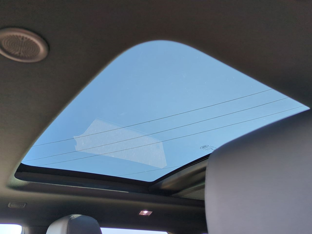 Thumbnail: 2026 Land Rover Range Rover Evoque - 23