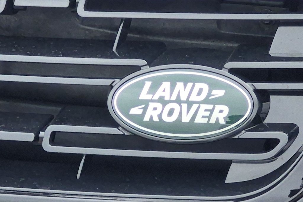 Thumbnail: 2026 Land Rover Range Rover Evoque - 6