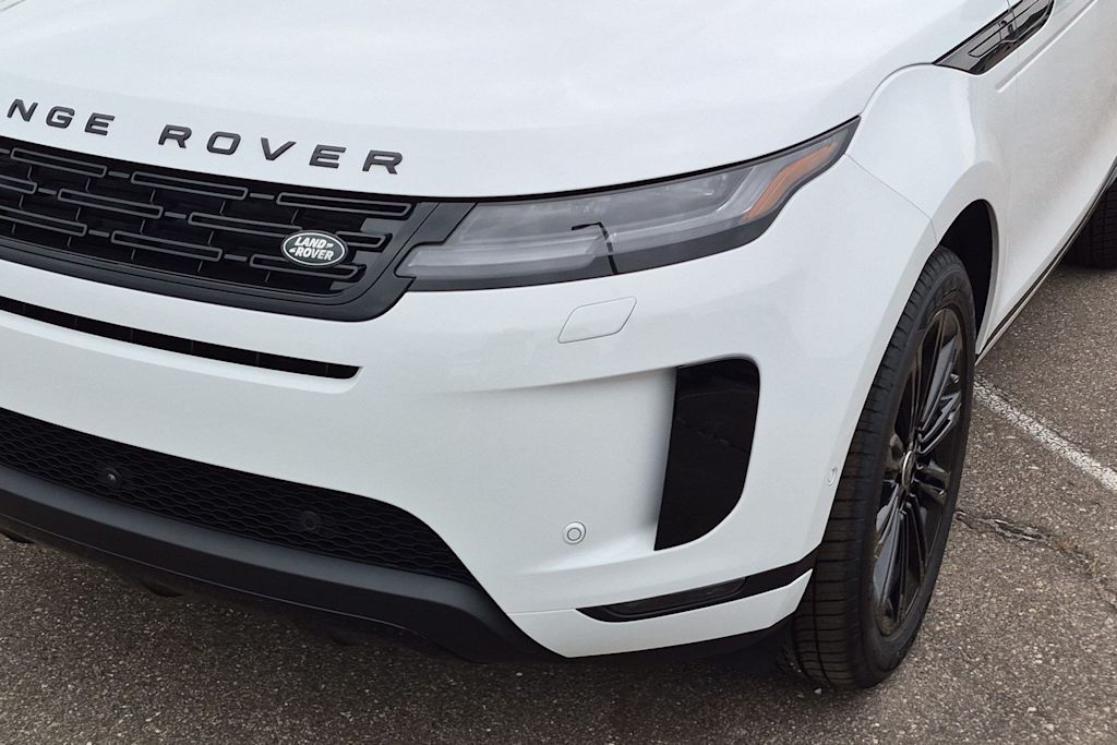 Thumbnail: 2026 Land Rover Range Rover Evoque - 23