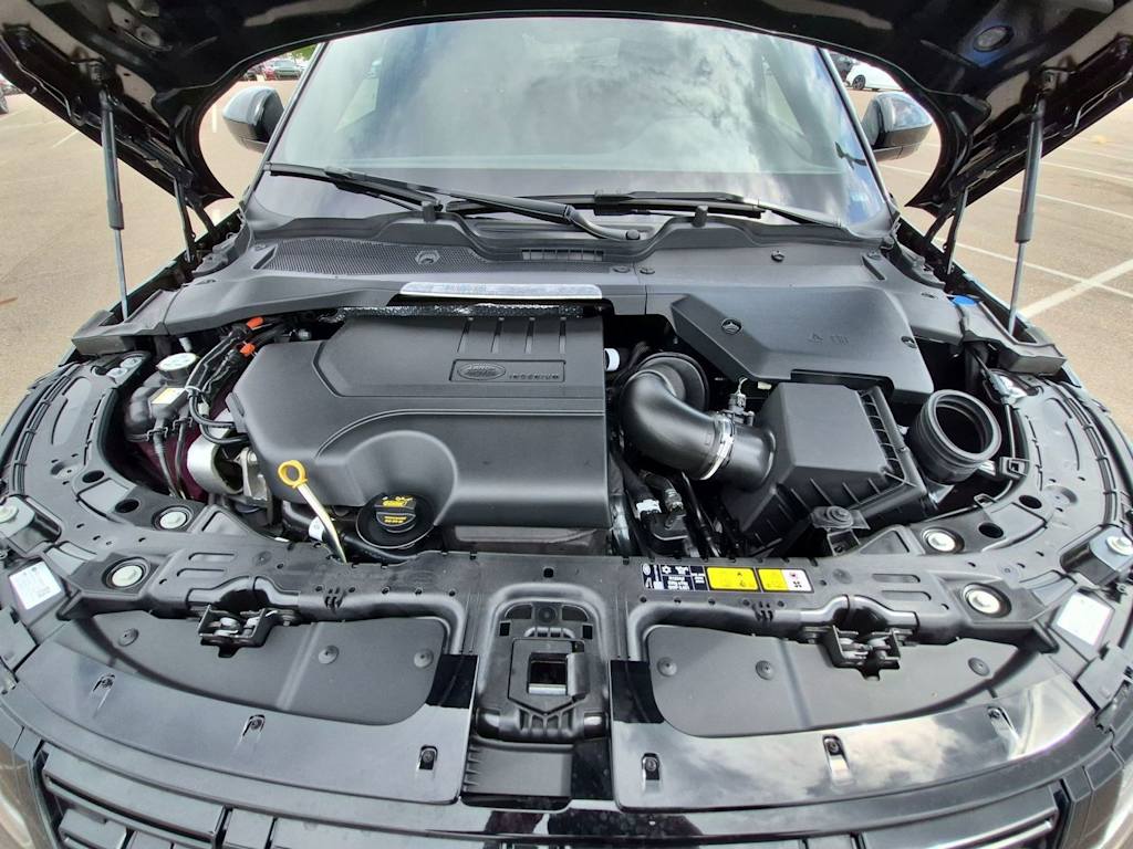 Thumbnail: 2026 Land Rover Range Rover Evoque - 8