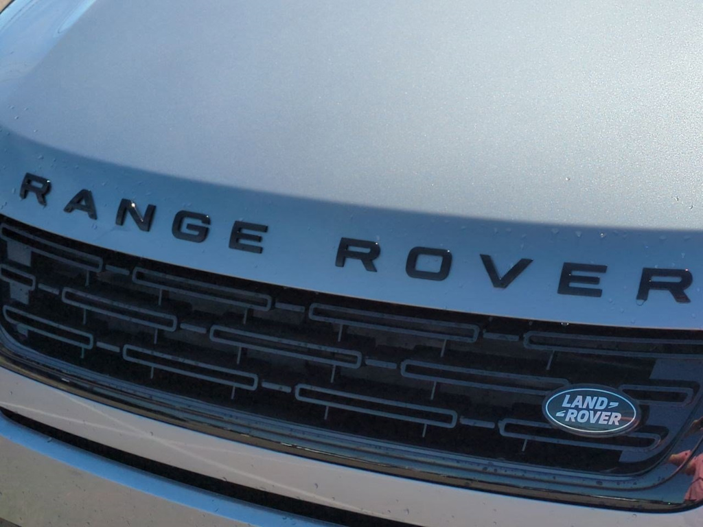 Thumbnail: 2026 Land Rover Range Rover Evoque - 21
