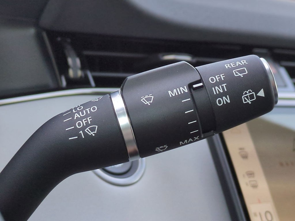 Thumbnail: 2026 Land Rover Range Rover Evoque - 30