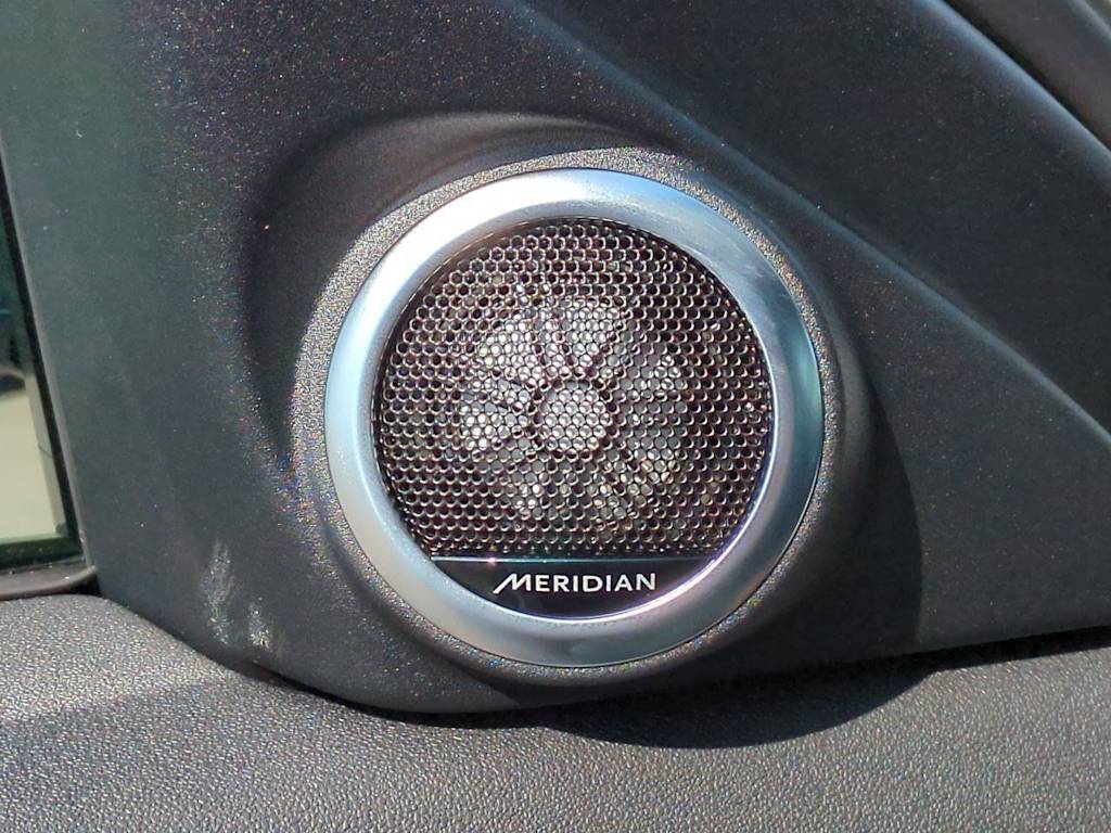 Thumbnail: 2026 Land Rover Range Rover Evoque - 33