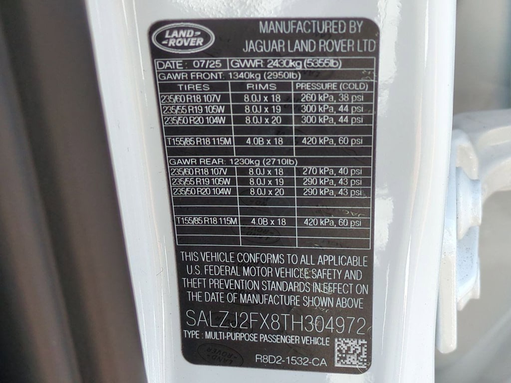 Thumbnail: 2026 Land Rover Range Rover Evoque - 17